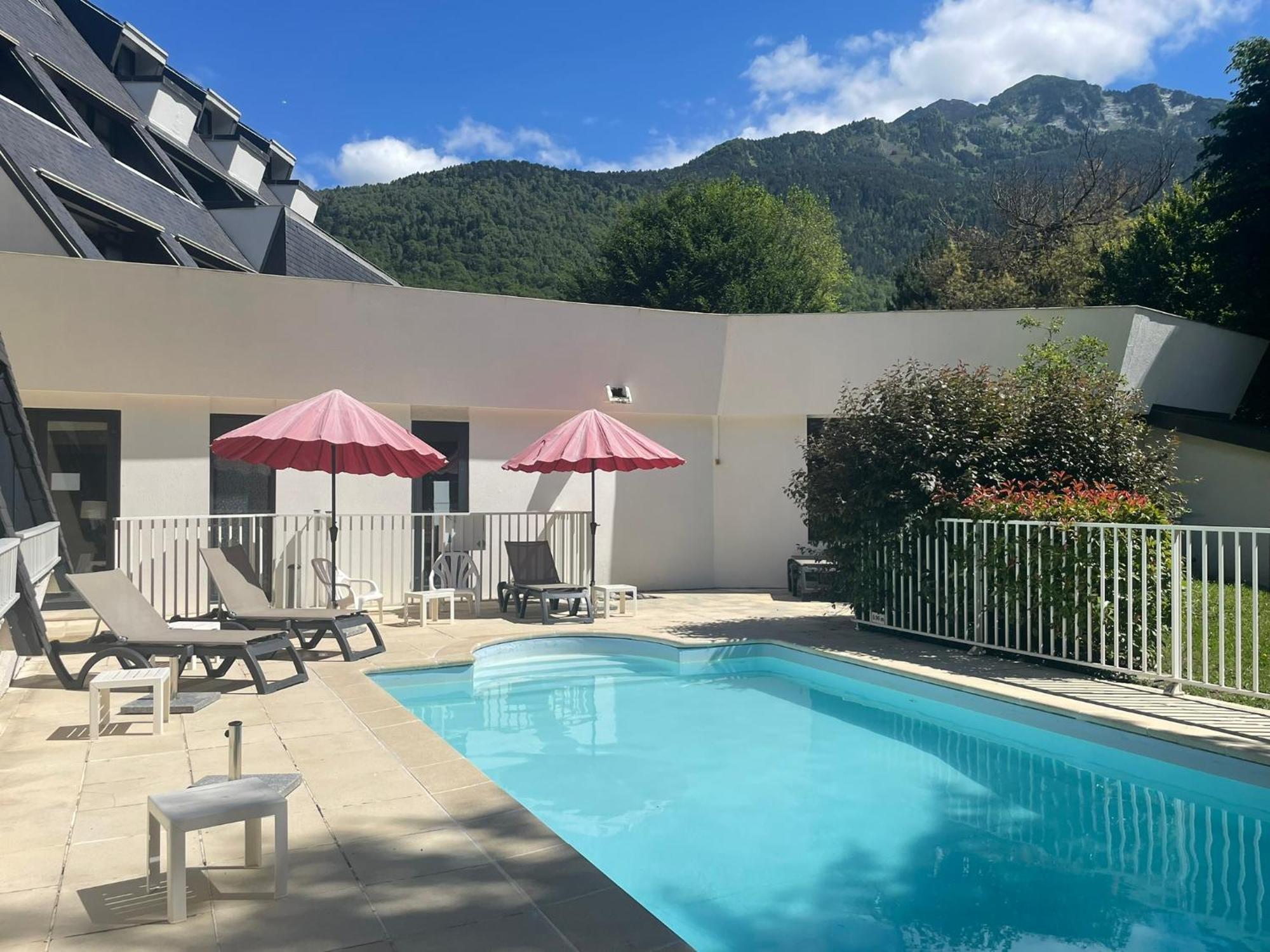 T2 Classe 3 Etoiles Coeur De Village Et Piscine Ext Сен-Лари-Сулан Экстерьер фото